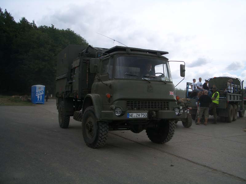 084c